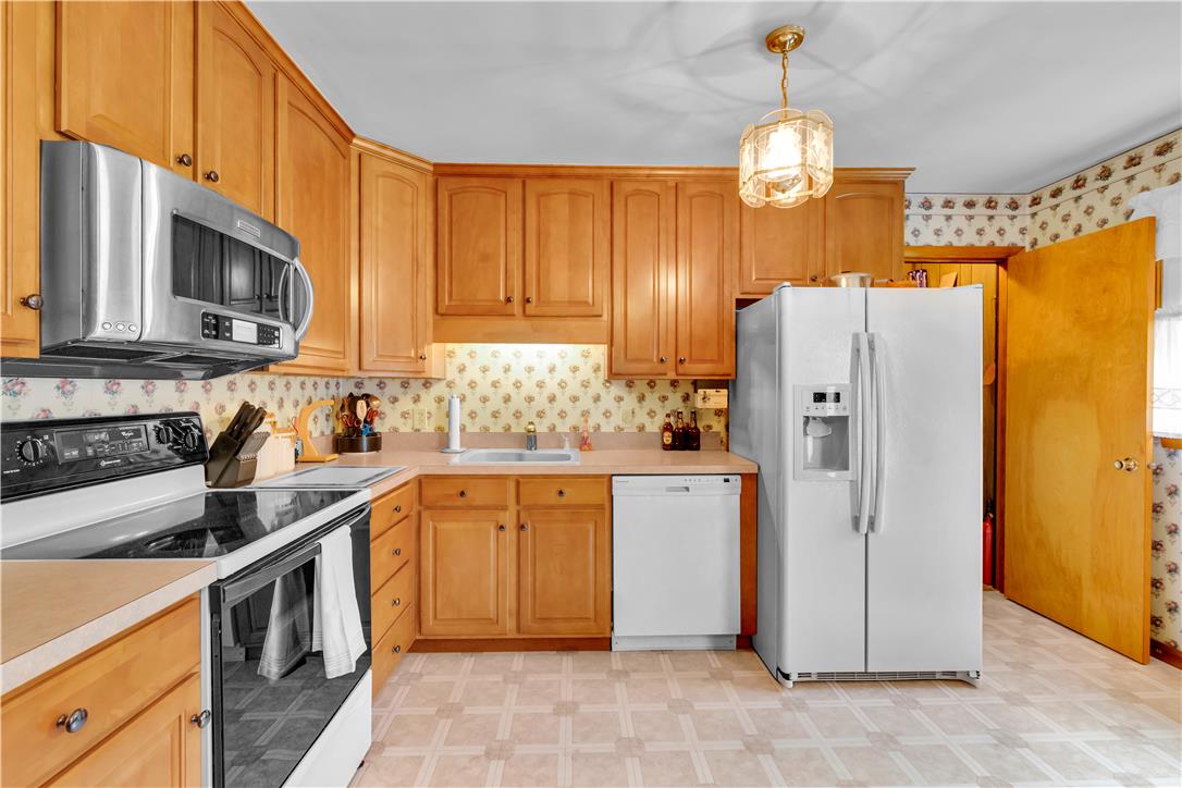 687 Farmhill Road Northampton, PA 18067 - Photo 17 of 35 Gallery Image 17