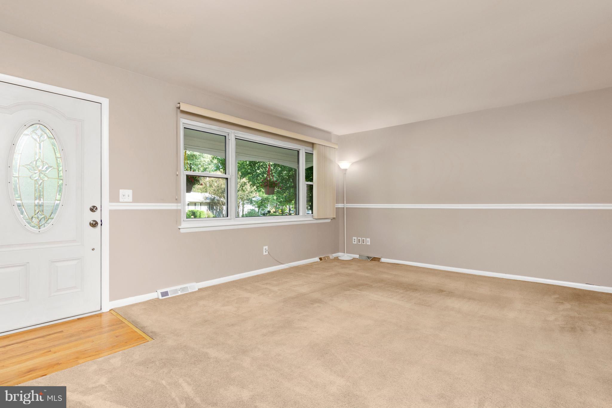 3737 Nile Road Davidsonville, MD 21035 - Photo 3 of 28 Family Room