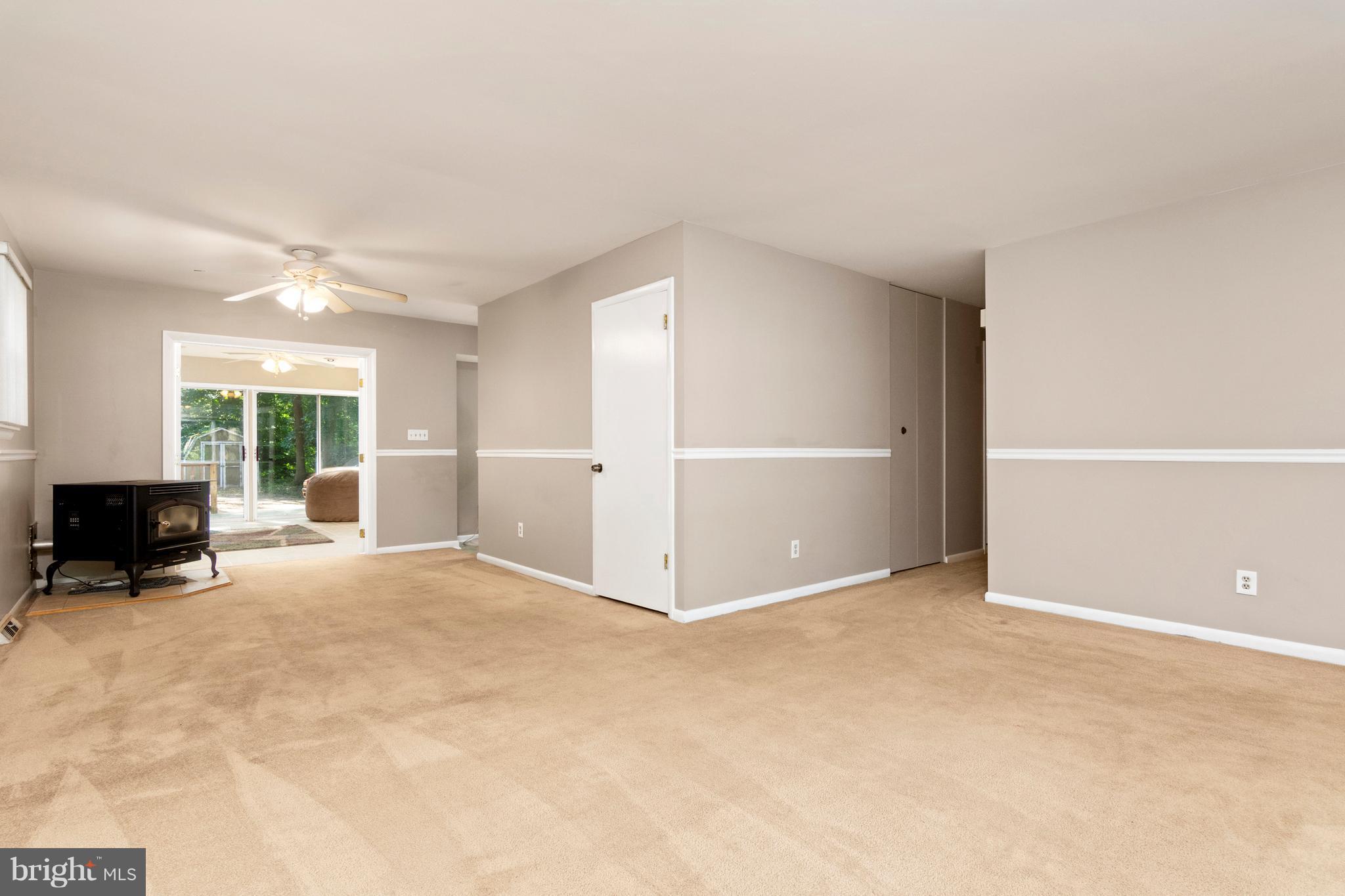 3737 Nile Road Davidsonville, MD 21035 - Photo 6 of 28 Family Room with chair railing