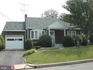 315 Jackson Street Reading, PA 19607 - Photo 1 of 6 Gallery Image 1