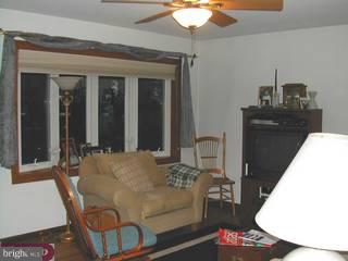 315 Jackson Street Reading, PA 19607 - Photo 5 of 6 Gallery Image 5