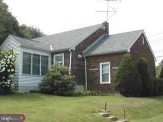 315 Jackson Street Reading, PA 19607 - Photo 6 of 6 Gallery Image 6