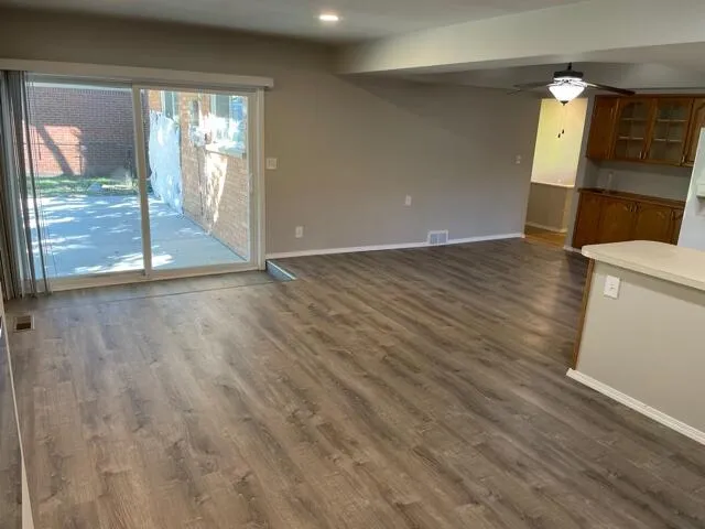 $285,000 | 35695 Bonneville Drive, Sterling Heights, MI 48312