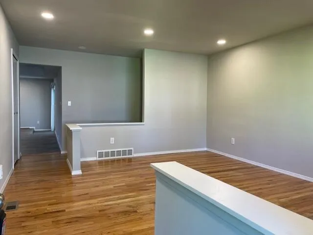 $285,000 | 35695 Bonneville Drive, Sterling Heights, MI 48312