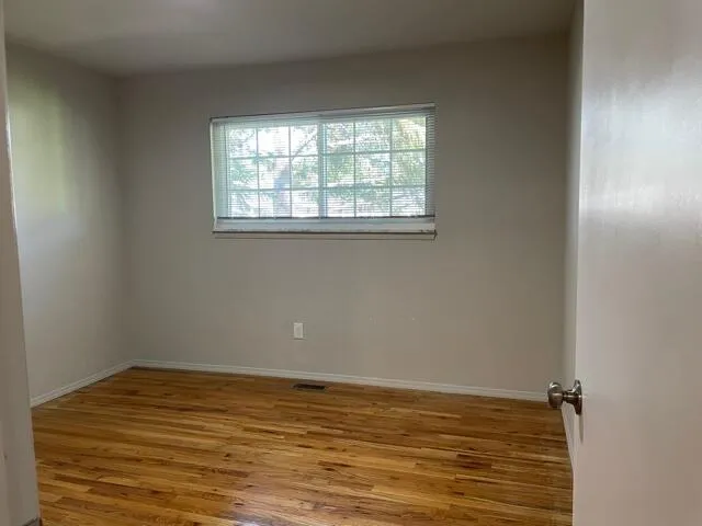 $285,000 | 35695 Bonneville Drive, Sterling Heights, MI 48312