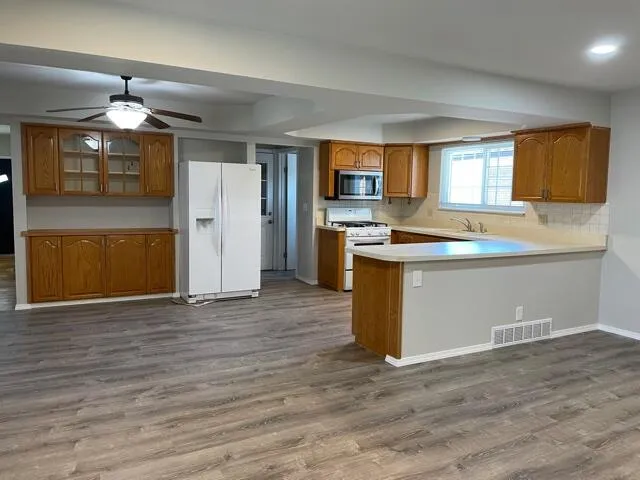 $285,000 | 35695 Bonneville Drive, Sterling Heights, MI 48312