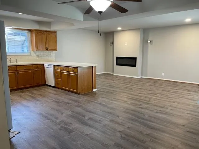 $285,000 | 35695 Bonneville Drive, Sterling Heights, MI 48312