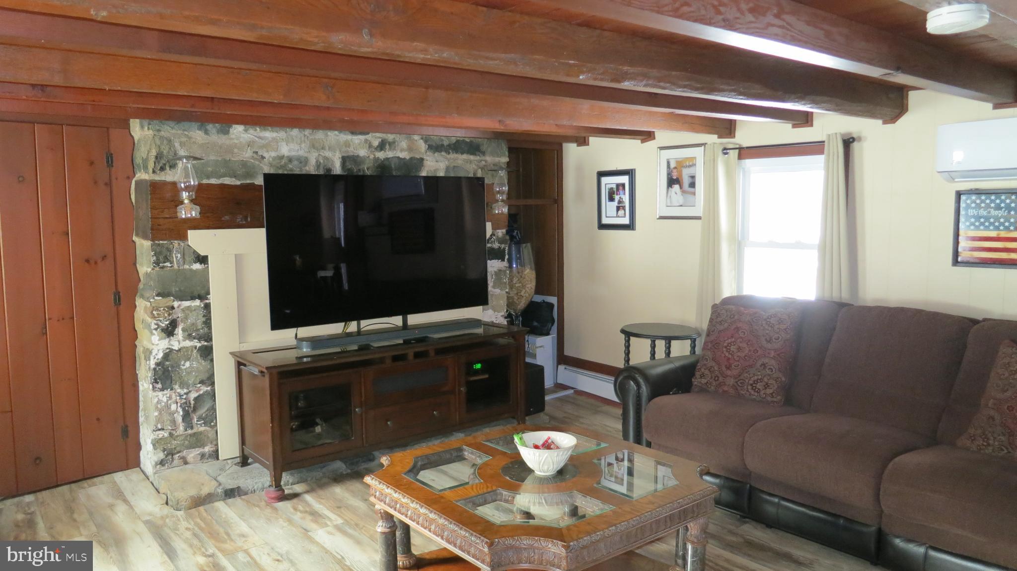 99 Lindbergh Road Hopewell, NJ 08525 - Photo 21 of 64 Charming living space with rustic beams.