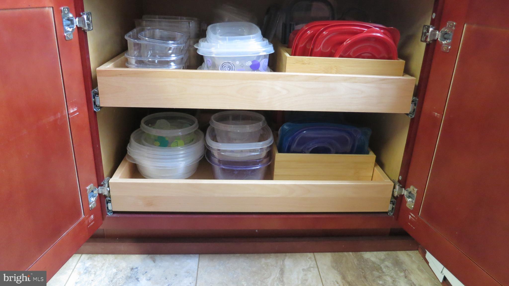 99 Lindbergh Road Hopewell, NJ 08525 - Photo 43 of 64 Organized kitchen storage for effortless access.