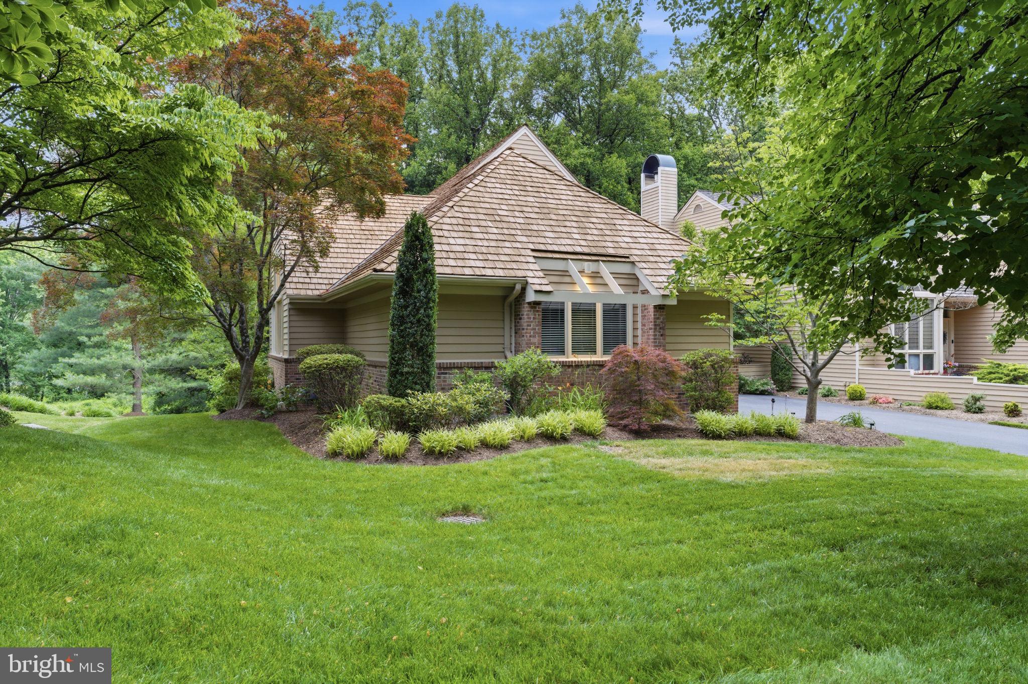 1608 Woodstock Lane Reston, VA 20194 - Photo 64 of 76