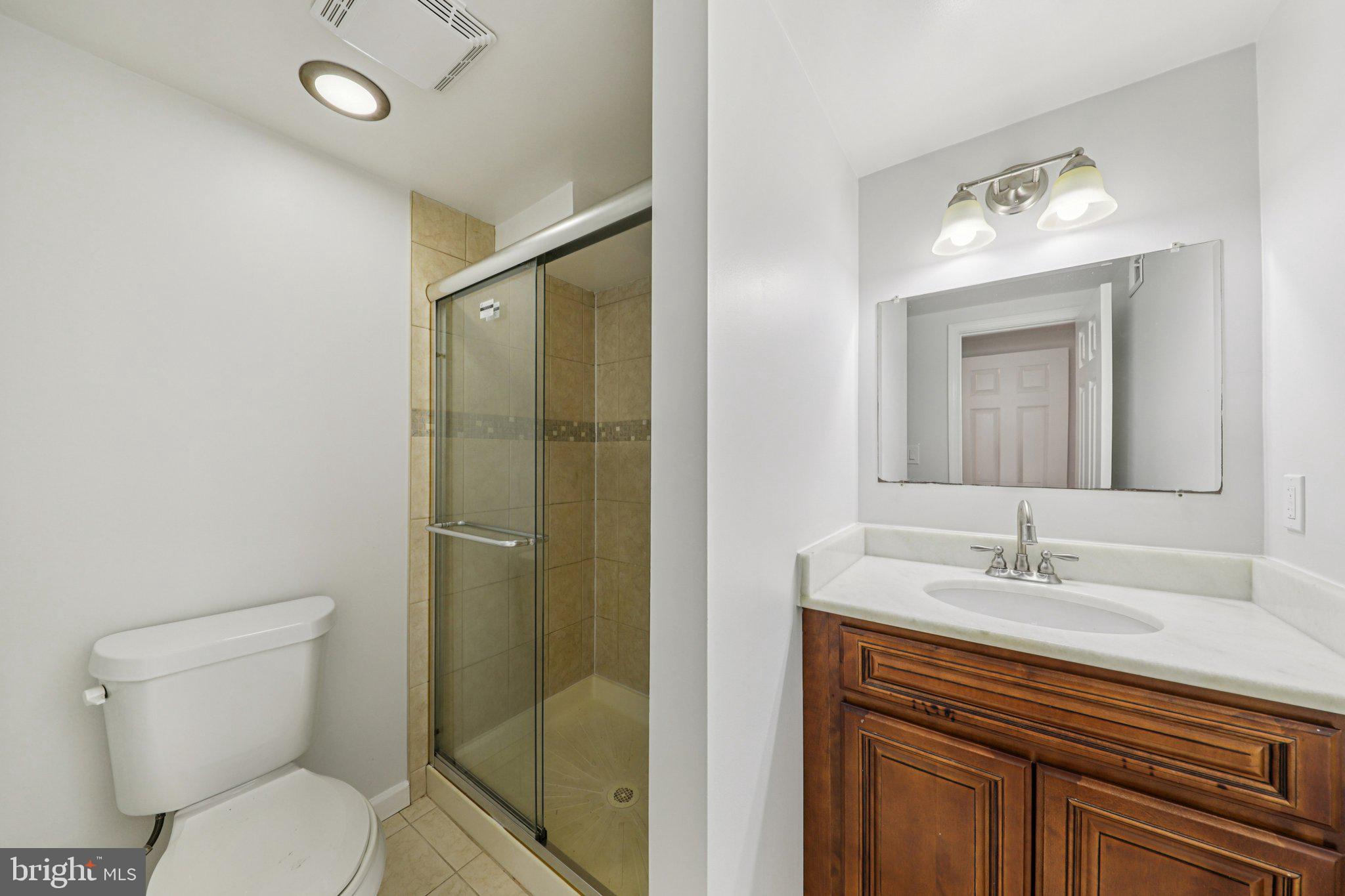 303 Brockton Road Oxon Hill, MD 20745 - Photo 33 of 48 basement bath #2