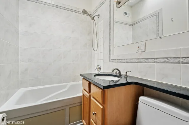 $599,900 | 2336 West Taylor Street, Chicago, IL 60612