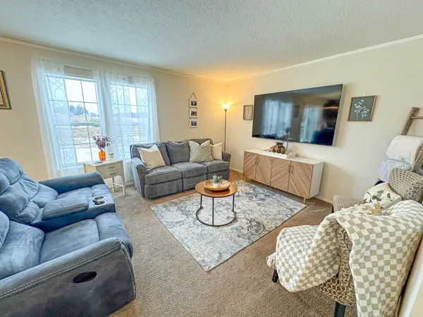 $255,000 | 104 Evans Way, Scottville, MI 49454