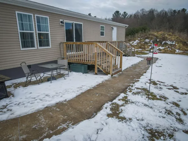 $255,000 | 104 Evans Way, Scottville, MI 49454