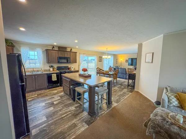 $255,000 | 104 Evans Way, Scottville, MI 49454