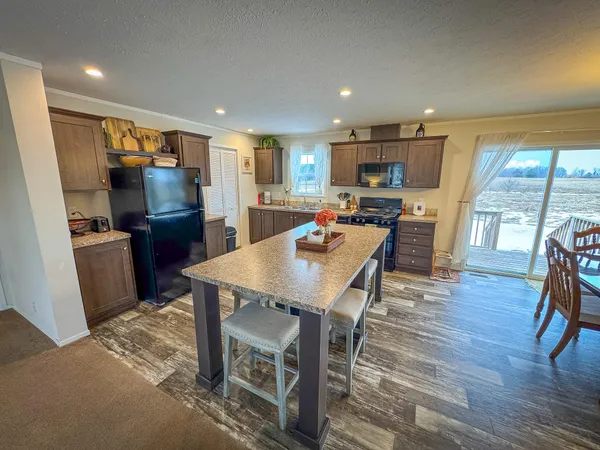 $255,000 | 104 Evans Way, Scottville, MI 49454