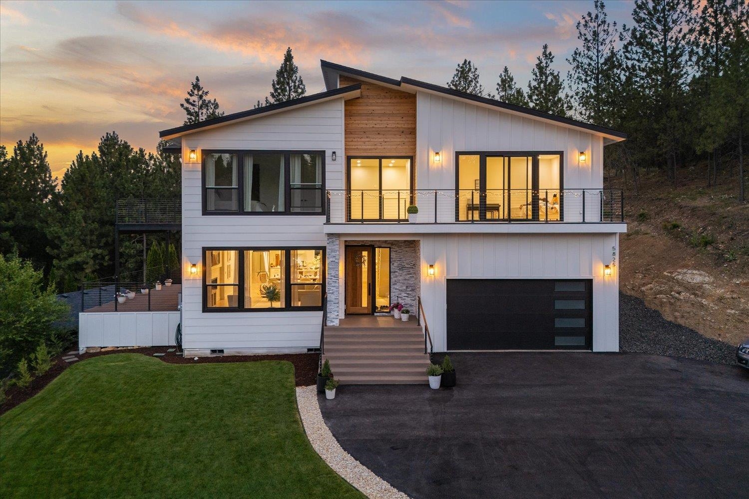 5825 North Del Rey Drive Otis Orchards, WA 99027 - Photo 1 of 50