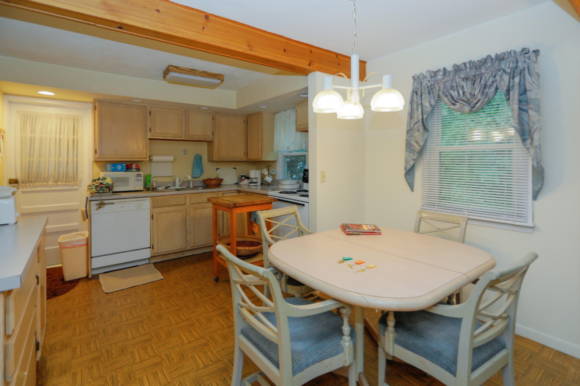 58600 East Clear Lake Road Three Rivers, MI 49093 - Photo 7 of 27 58600 Clear Lake -108
