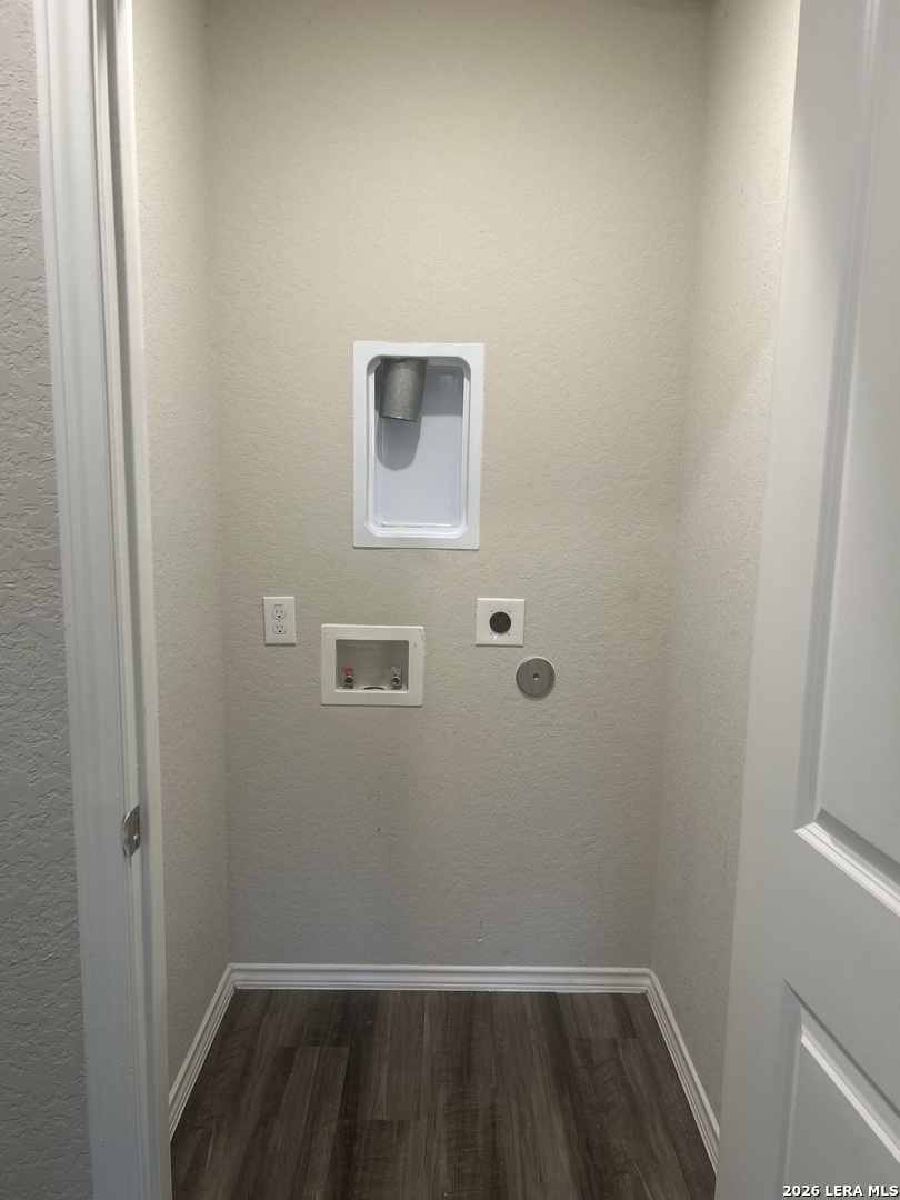 7022 Sunspot Converse, TX 78109 - Photo 14 of 18 a view of a bathroom