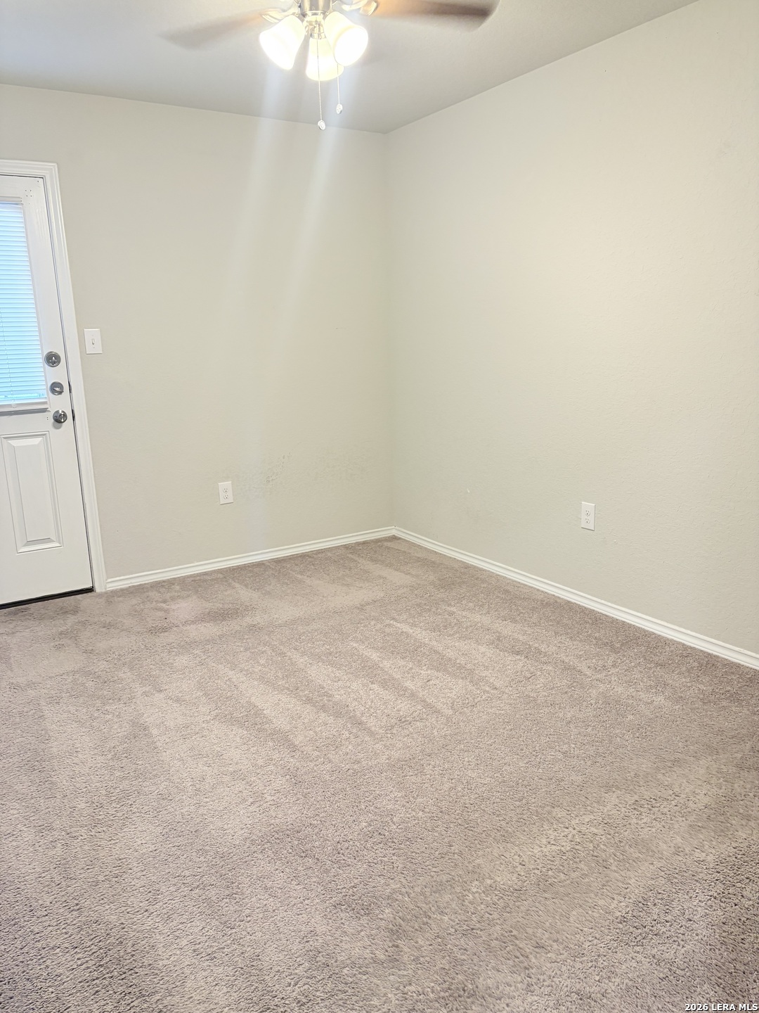 7022 Sunspot Converse, TX 78109 - Photo 8 of 18