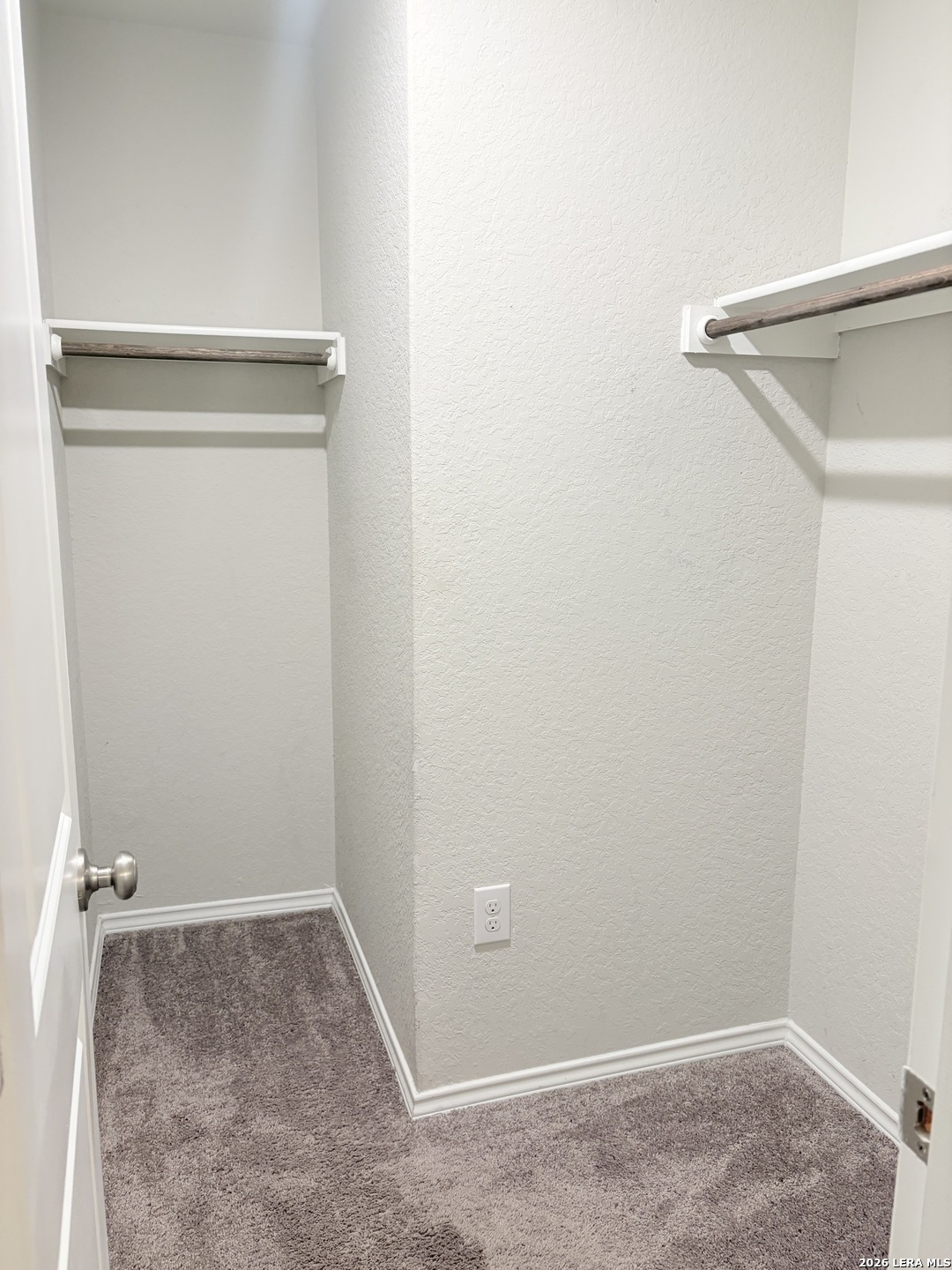 7022 Sunspot Converse, TX 78109 - Photo 9 of 18 a view of a room with closet