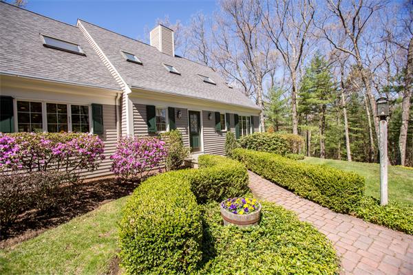 85 Myles Standish Road Weston, MA 02493 - Photo 9 of 28 a front view of a house with garden