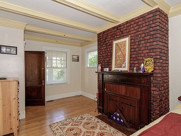 27 Barton Street Waltham, MA 02453 - Photo 2 of 19