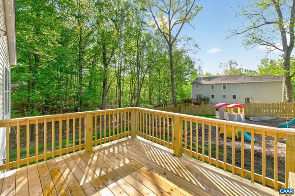 $265,700 | 31 Woodlawn Drive, Palmyra, VA 22963