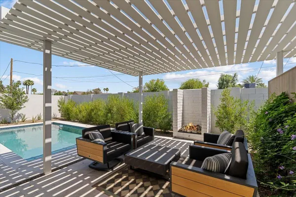 $7,500 | 1329 East Pomelo Grove Lane, Phoenix, AZ 85014