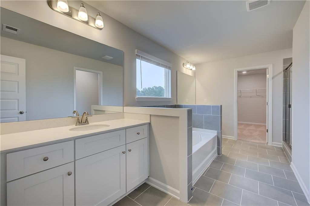 608 Button Grove Hampton, GA 30228 - Photo 28 of 34