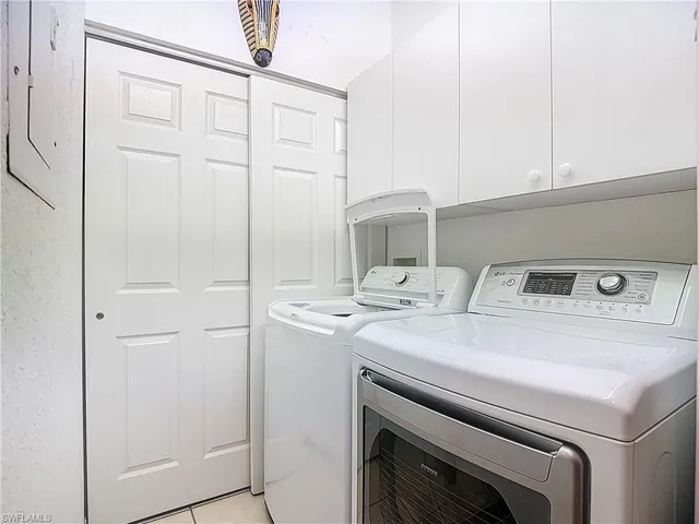 $449,000 | 5300 Andover Drive, Unit 202, Naples, FL 34110