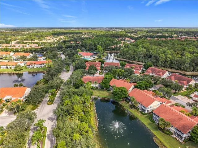 $449,000 | 5300 Andover Drive, Unit 202, Naples, FL 34110