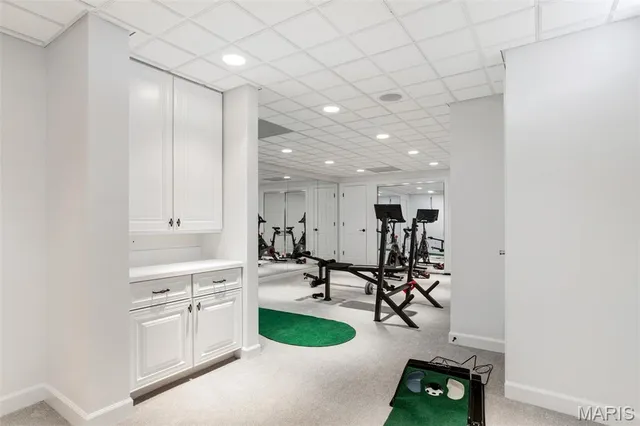 $1,250,000 | 1084 Greystone Manor Parkway, Chesterfield, MO 63005