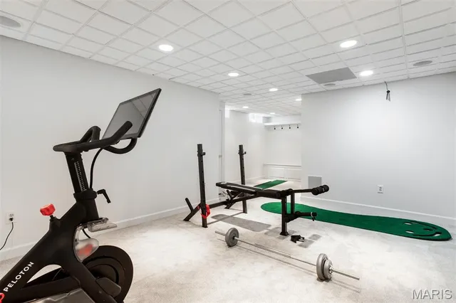 $1,250,000 | 1084 Greystone Manor Parkway, Chesterfield, MO 63005