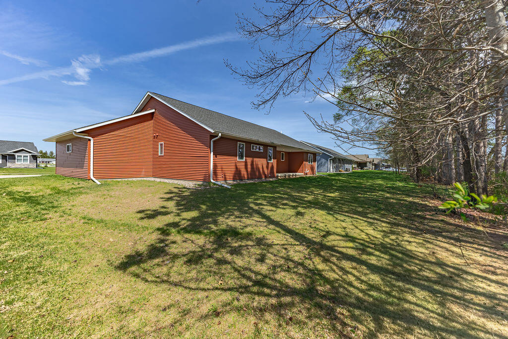 2102 Prairie Place Holmen, WI 54636 - Photo 32 of 41 FA35F0D0-F05F-4B4E-94D6-5FE75544C771