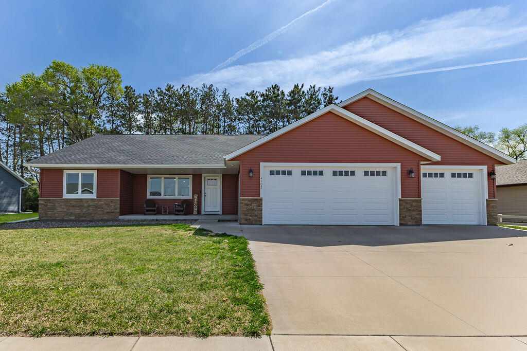 2102 Prairie Place Holmen, WI 54636 - Photo 38 of 41 666687D9-A289-4175-AC92-FD8CF54E27F6