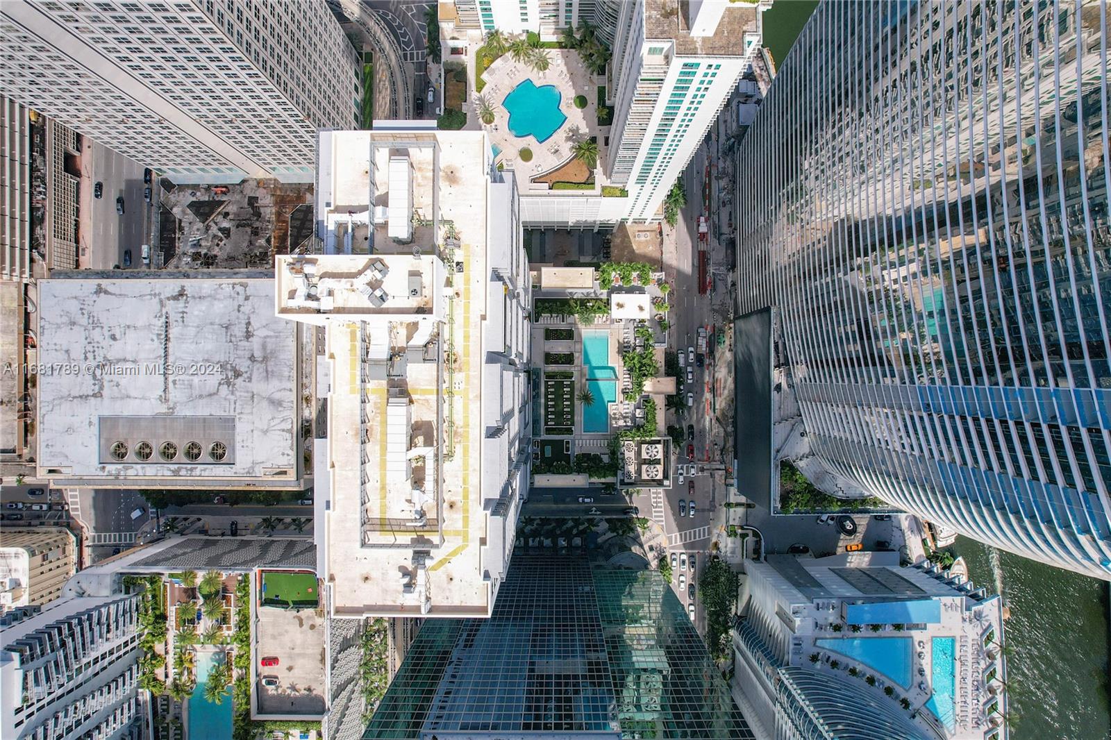 340 Southeast 3rd Street, Unit 1802 Miami, FL 33131 - Photo 34 of 36 a view of city from balcony