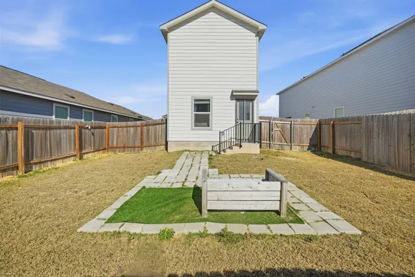 $1,650 | 625 Marty Allen Loop, Jarrell, TX 76537