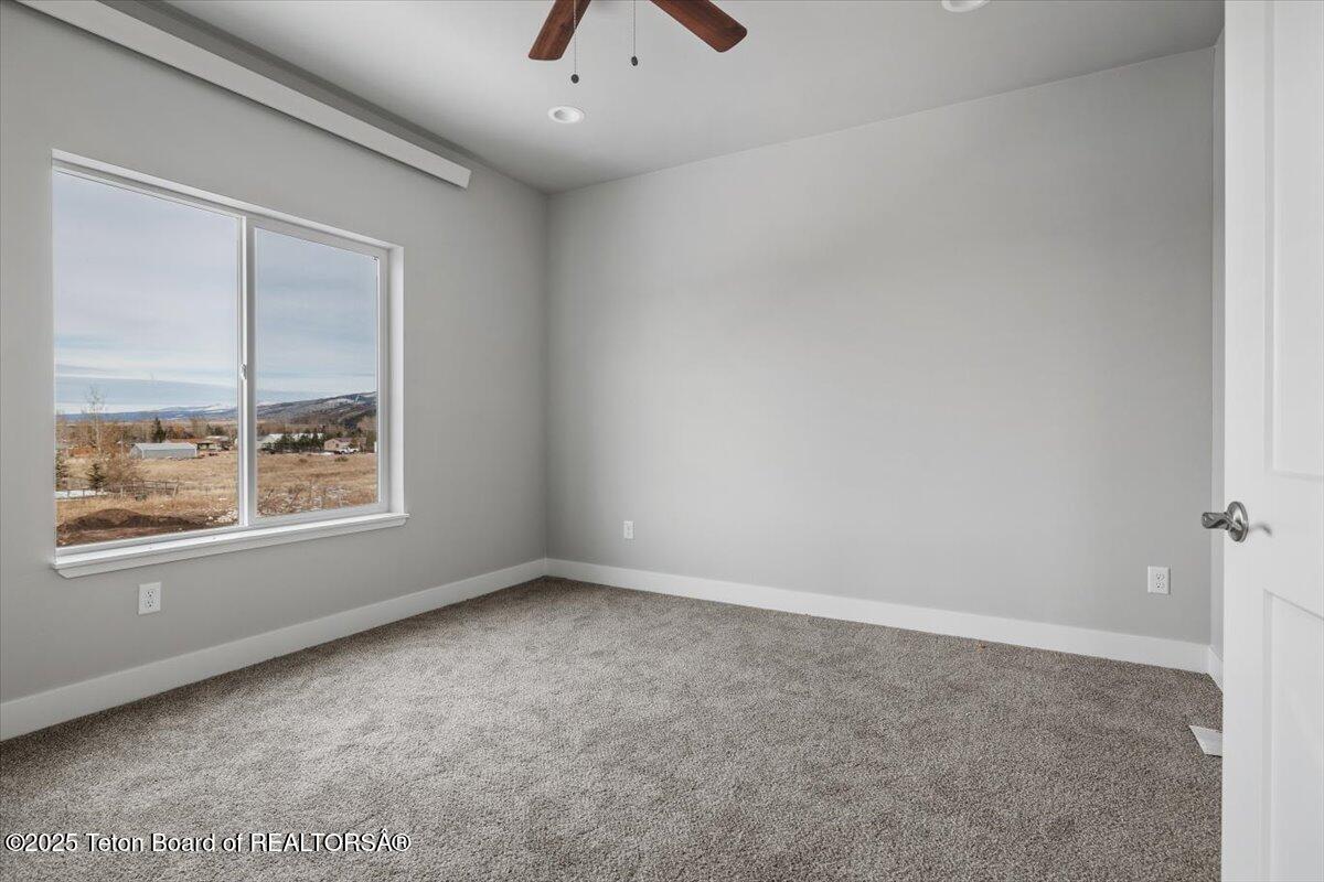 90 Alpine Trail, Unit 31 Victor, ID 83455 - Photo 16 of 46 17-90 Alpine Unit 32-17