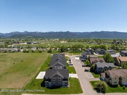 $649,000 | 90 Alpine Trail, Unit 31, Victor, ID 83455