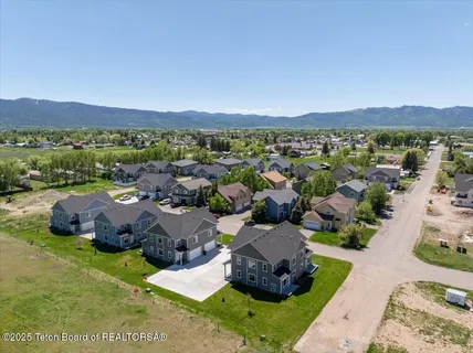 $649,000 | 90 Alpine Trail, Unit 31, Victor, ID 83455