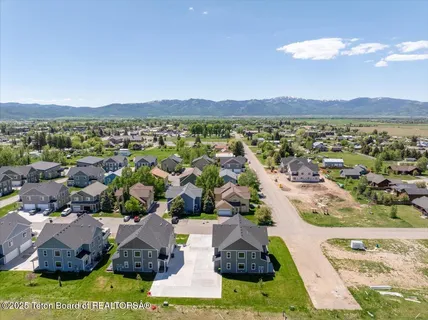 $649,000 | 90 Alpine Trail, Unit 31, Victor, ID 83455