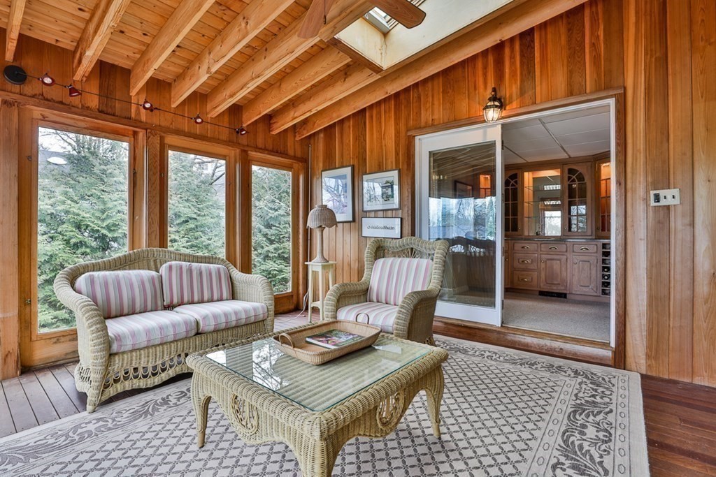 20 Meredith Circle Milton, MA 02186 - Photo 34 of 41