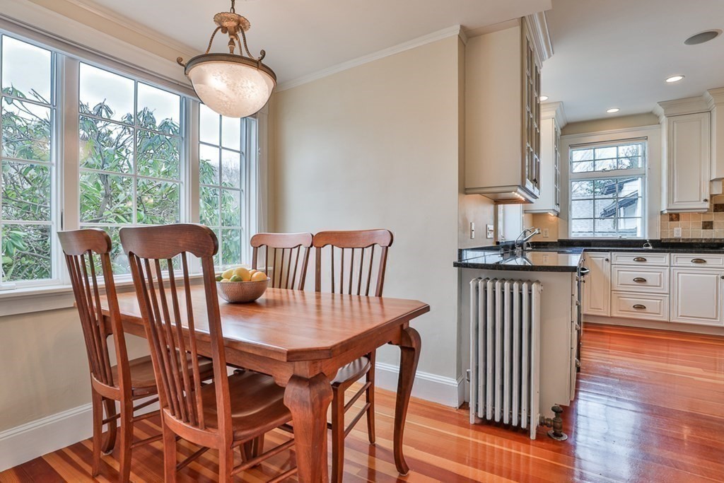 20 Meredith Circle Milton, MA 02186 - Photo 10 of 41