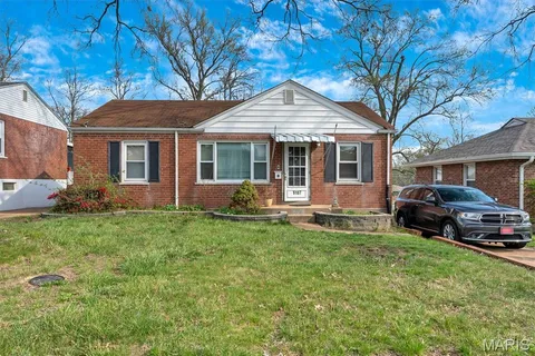 $130,000 | 9107 Harold Drive, Berkeley, MO 63134