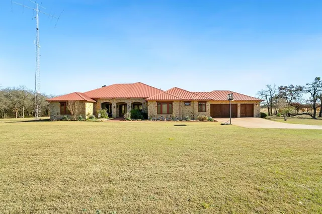 $3,999,999 | 1561 Fm 934, Blum, TX 76627