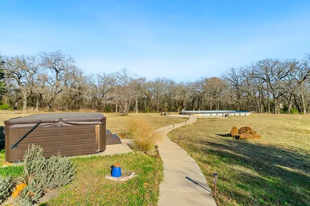 $3,999,999 | 1561 Fm 934, Blum, TX 76627