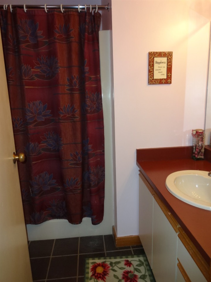 526 East Mountain Road, Unit 47 Killington, VT 05751 - Photo 12 of 13 Gallery Image 12