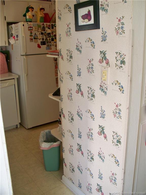 1939 Southwest Palm City Road, Unit 20J Stuart, FL 34994 - Photo 20 of 35 Gallery Image 20
