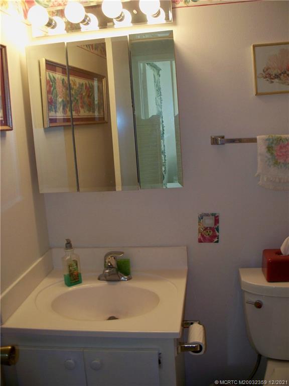 1939 Southwest Palm City Road, Unit 20J Stuart, FL 34994 - Photo 28 of 35 Gallery Image 28